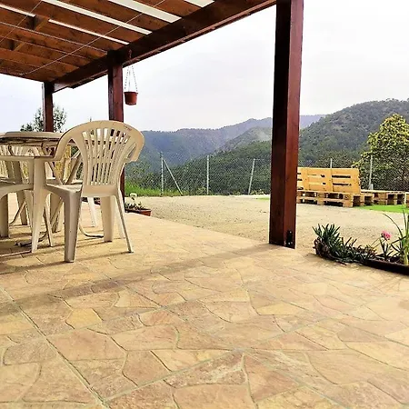 The Cosy Mountain With Stunning Views Near Troodos 別荘 *