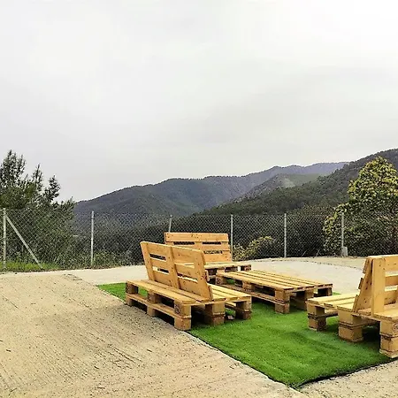 別荘 The Cosy Mountain With Stunning Views Near Troodos Kato Amiandos